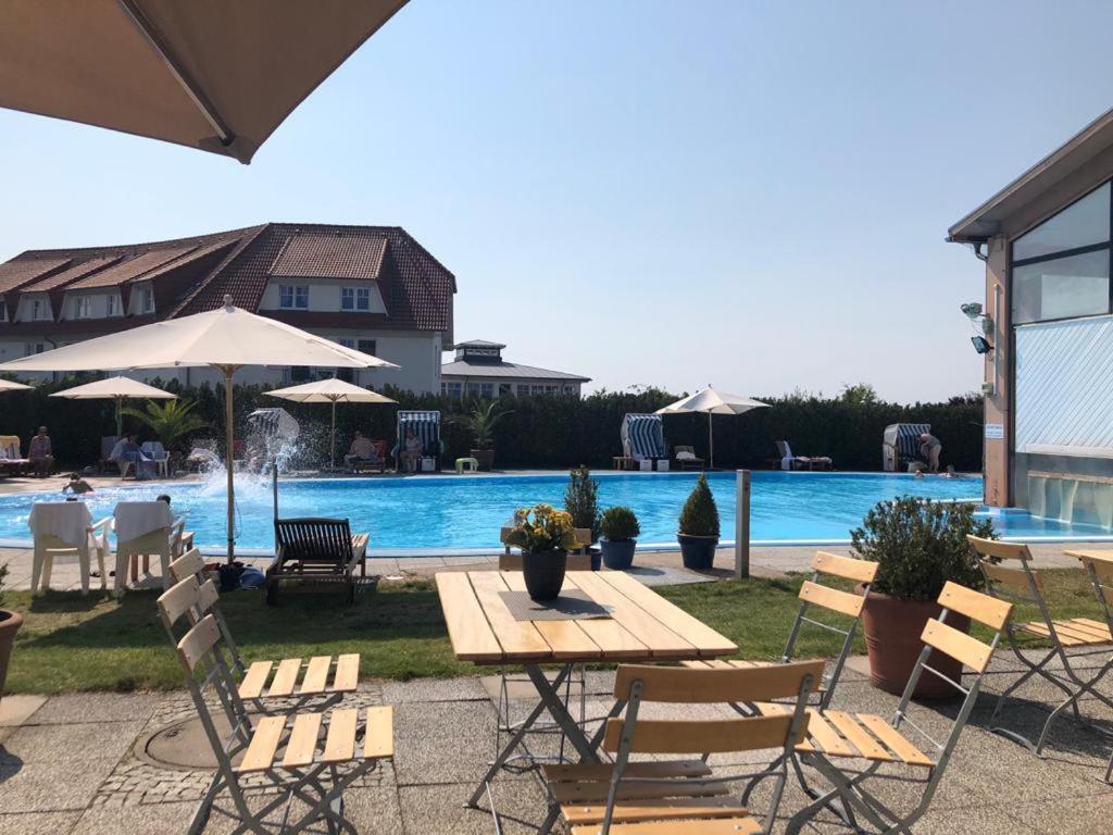 Ferienwohnung Anker6 Im Ferien-Resort Ruegen 사가드 외부 사진